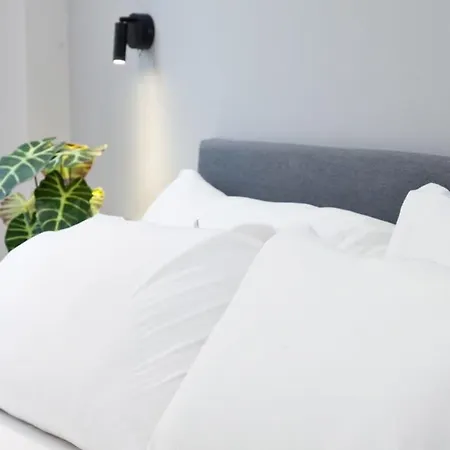 Athenian Comfort 1 Bd Apt Retreat Next To Panormou * Athens