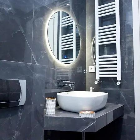 Athenian Comfort 1 Bd Apt Retreat Next To Panormou *