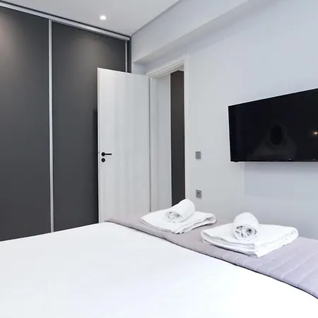 Athenian Comfort 1 Bd Apt Retreat Next To Panormou